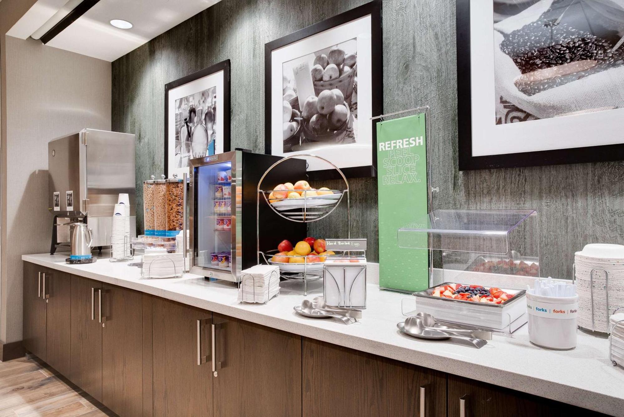 Hampton Inn & Suites Fort Worth Downtown Екстер'єр фото